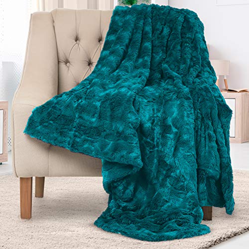 Faux Fur Throw Blanket